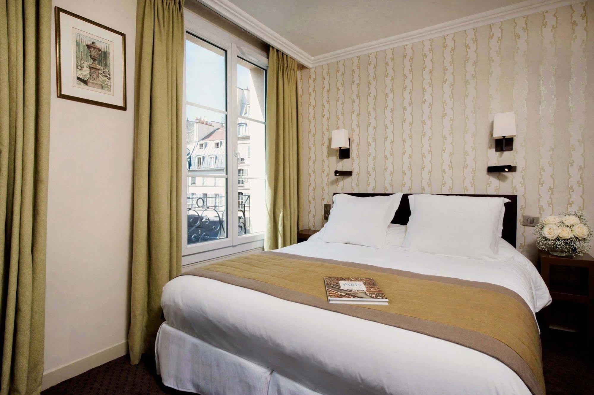 Hotel Henri IV Rive Gauche Paris Bagian luar foto
